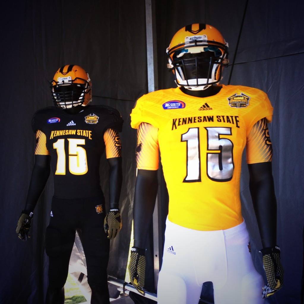 Kennesaw State Reveal New Football Uniforms