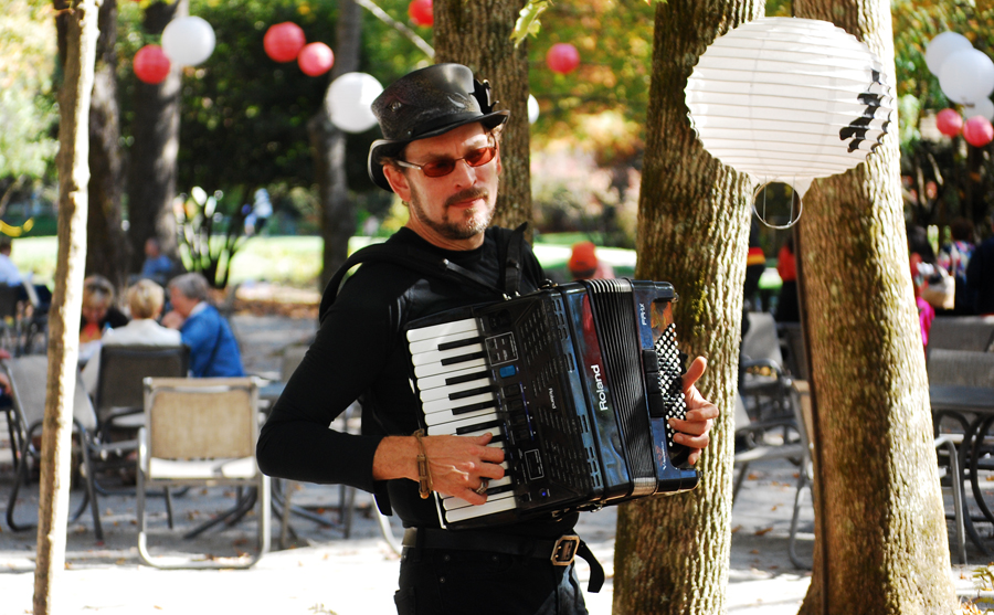 Accordionist Steve Edwards