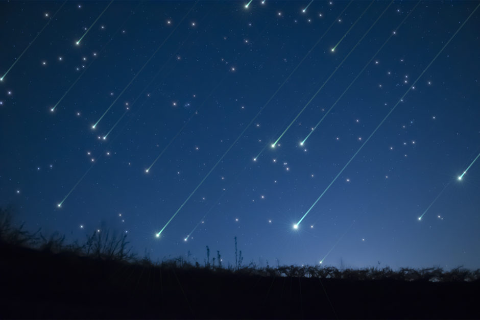 Lyrid Meteor Showers Shooting Over (Dates) GAFollowers